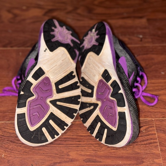 Brooks Black and Purple Athletic Shoes - Picture 2 of 2